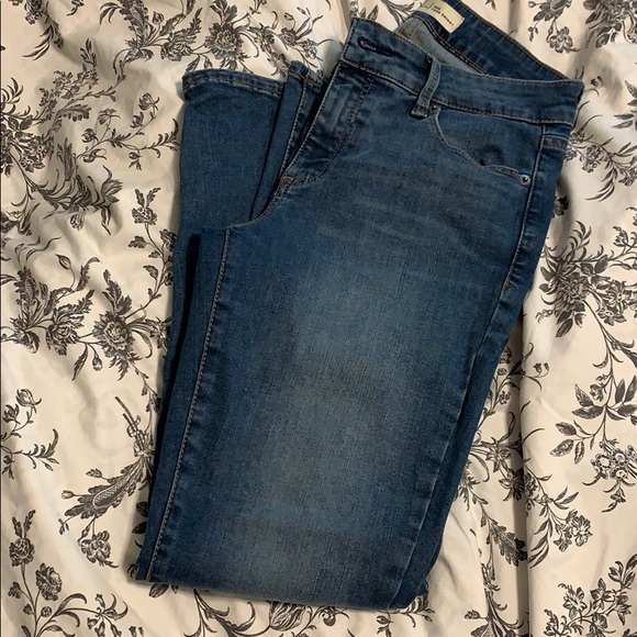 True Skinny Gap Jeans - Picture 7 of 7